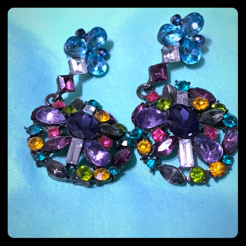 BEAUTIFUL COLORFUL EARRINGS